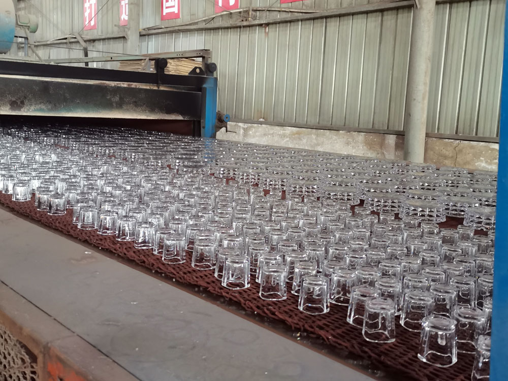 生產(chǎn)設(shè)備